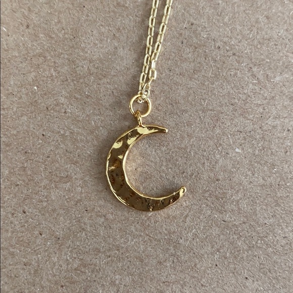 Vega, Moon Necklace - Picture 2 of 9